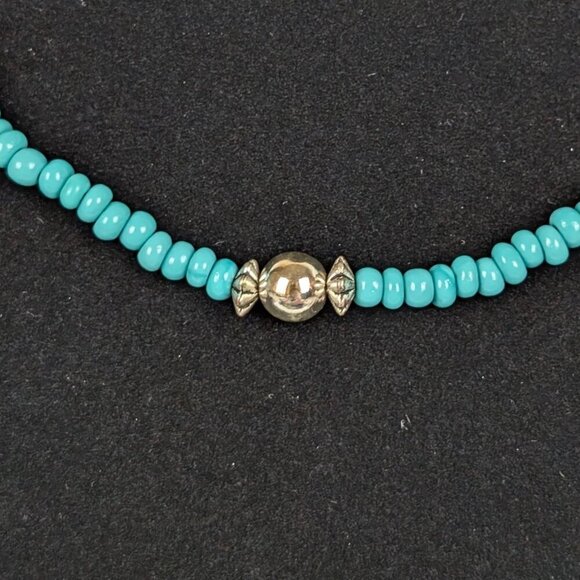 (2/$20) V. Turquoise Beaded Necklace - Picture 2 of 5